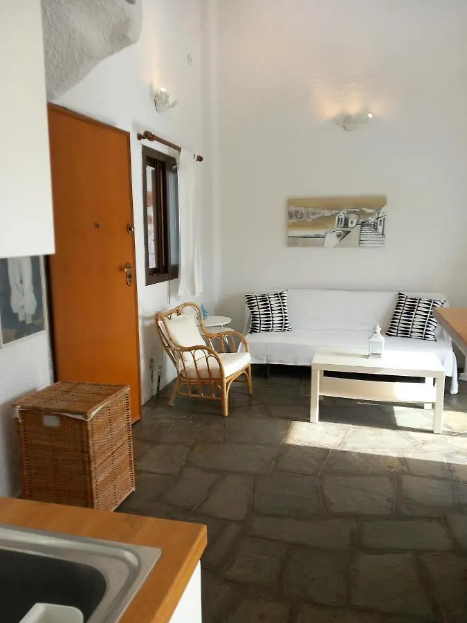 Elani House E5 Villa 0*,